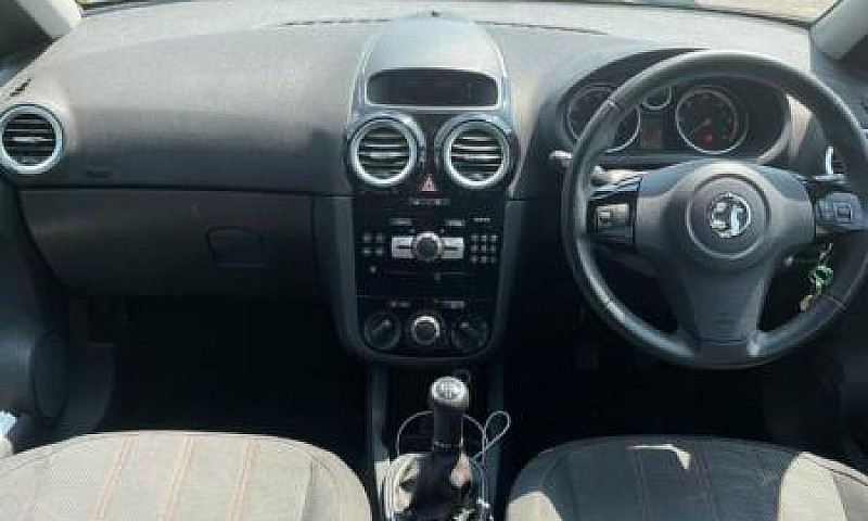 * Vauxhall Corsa 1.2...