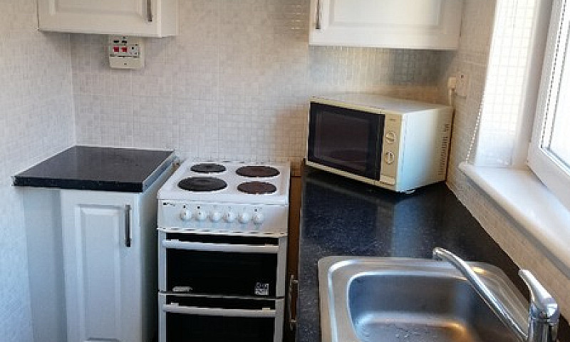 1 Bed Flat For Sale ...