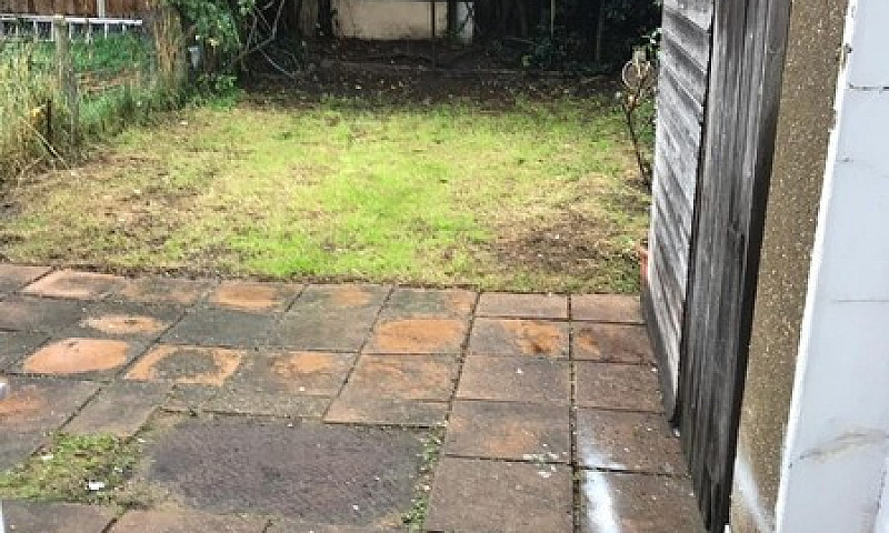 Spacious One Bed Gro...