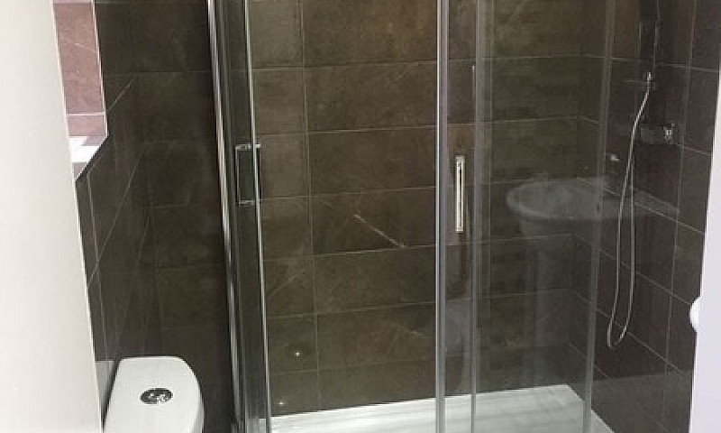 3 Bedroom Flat Avail...