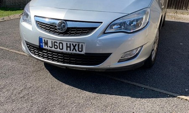 Vauxhall Astra Exclu...