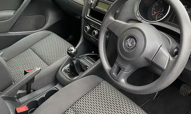 Volkswagen Golf 1.2 ...