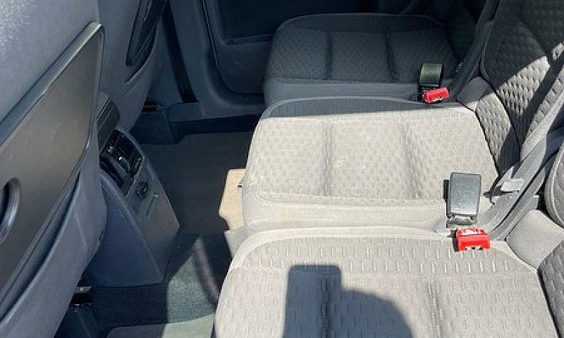 Vw Touran...