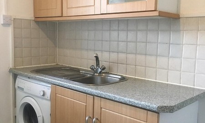 Three Bedroom Flat |...