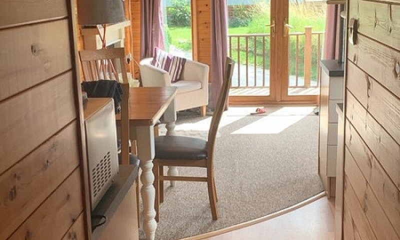 Holiday Lodge ...