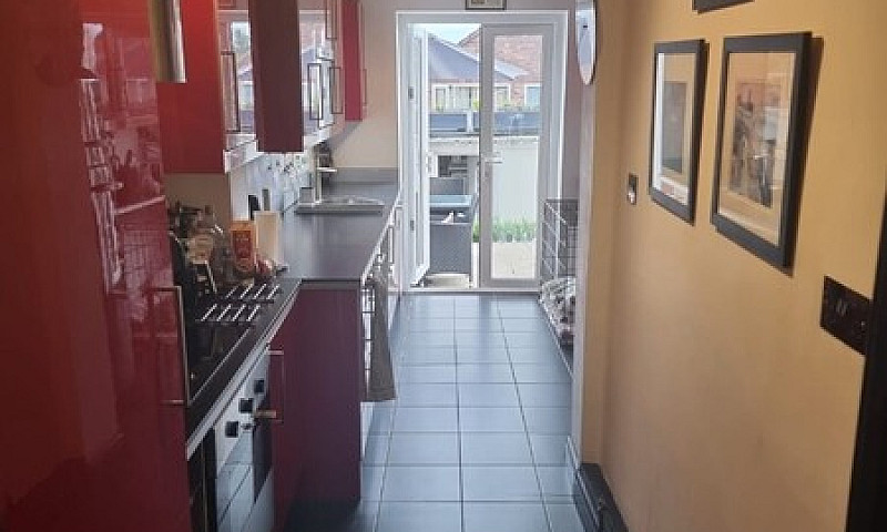 3 Bedroom Semi Detac...