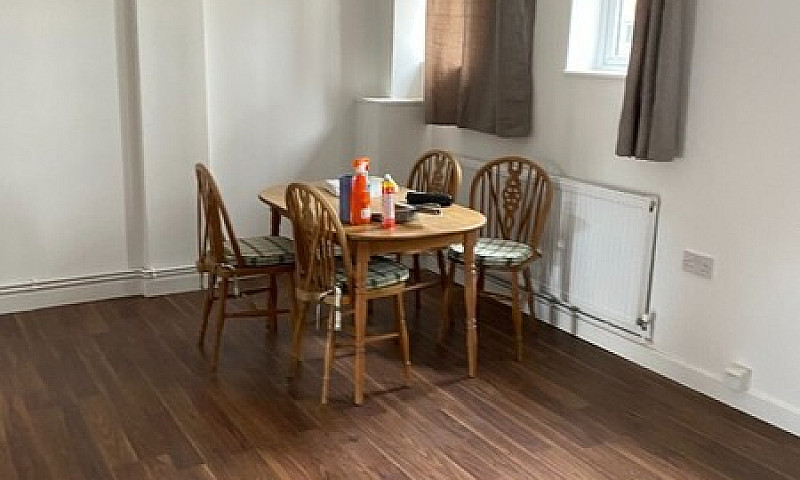 2Bedrooms Flat To Le...