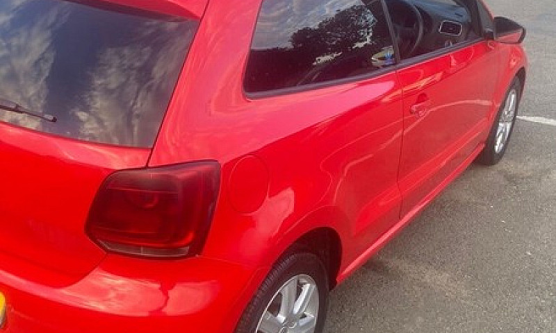Volkswagen Polo 2014...