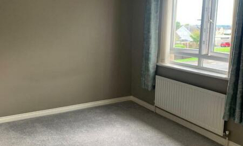 3 Bedroom Property T...