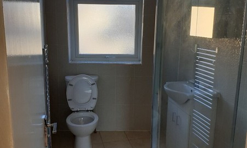 1 Bed Flat Including...