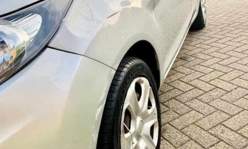 2009 Ford Fiesta 1.4...