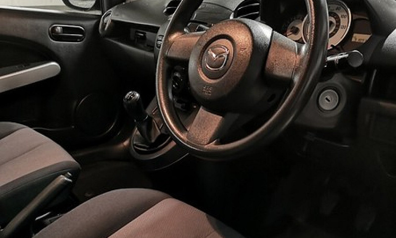 Mazda 2 1.4 Manual *...