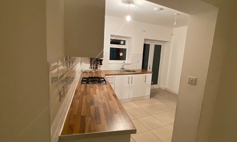 Four Bedroom House T...