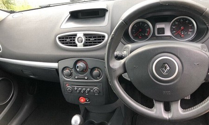 Renault, Clio, Hatch...