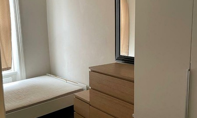 2 Bedroom Apartment ...