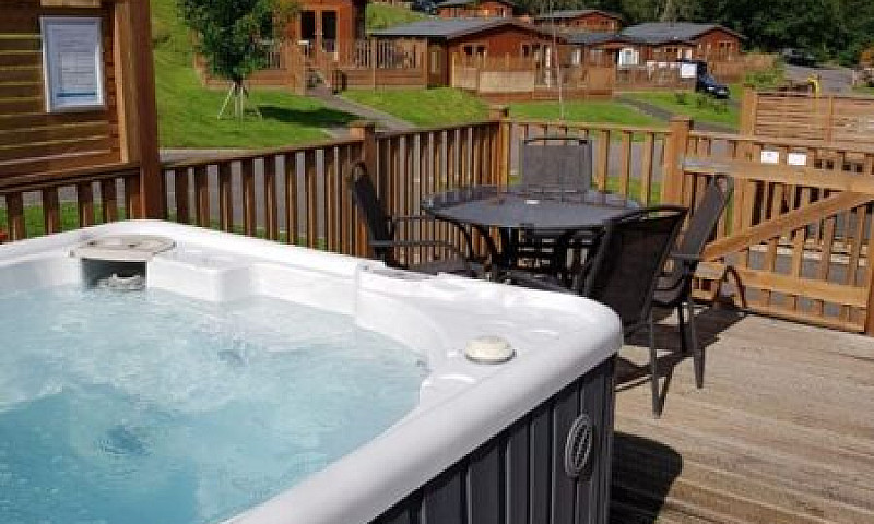 Holiday Lodge For Sa...