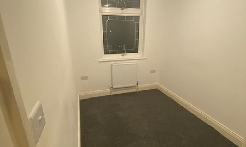 Four Bedroom House T...