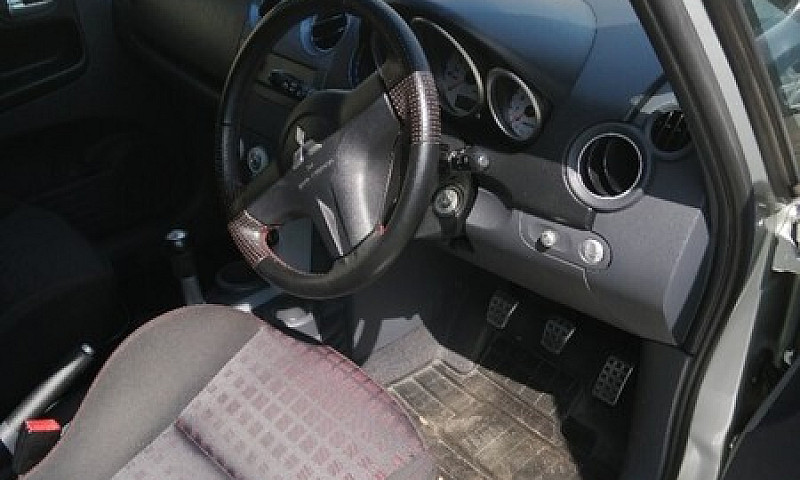 Mitsubishi, Colt Czt...
