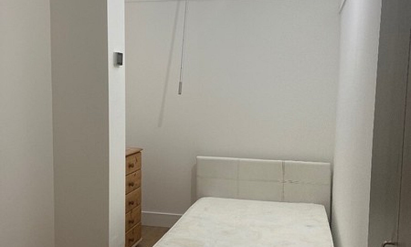 Large Ground Floor S...
