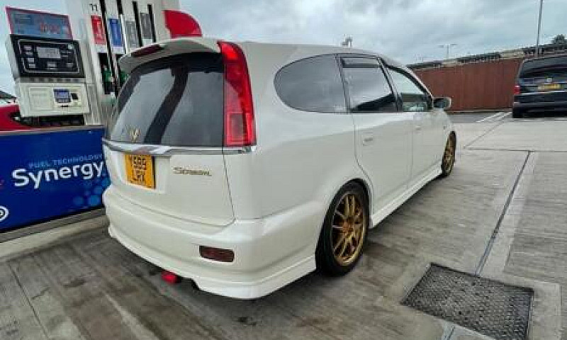 Jdm Honda Stream Awd...