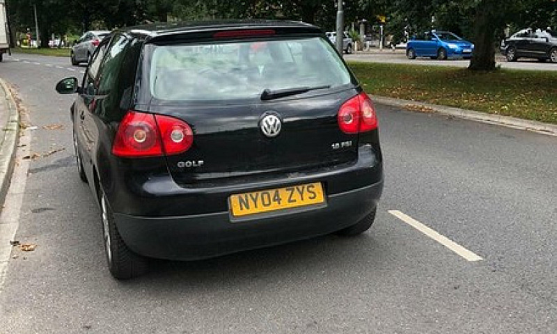 Vw Golf Mk5 1.6 Fsi...