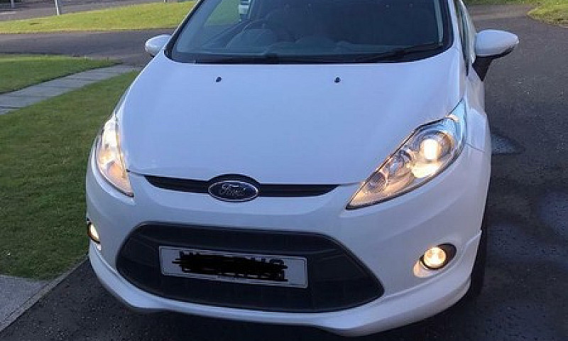 Ford Fiesta Zetec S...