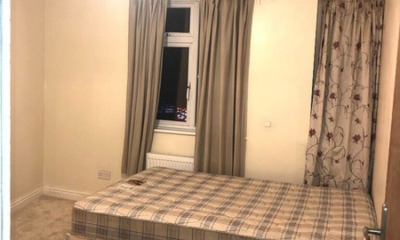 Ref:lovely Two Bed R...