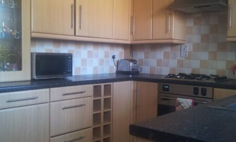 2 Bedroom Semi Detac...