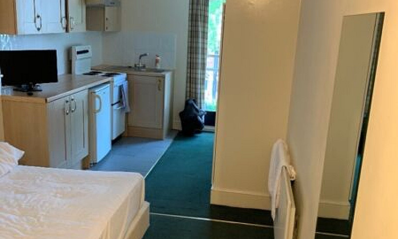 Studio Belsize Park ...