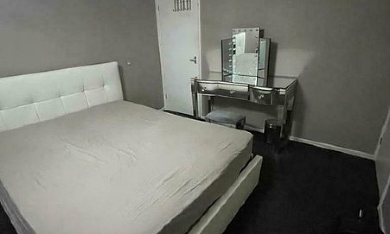 One Bedroom Flat ...
