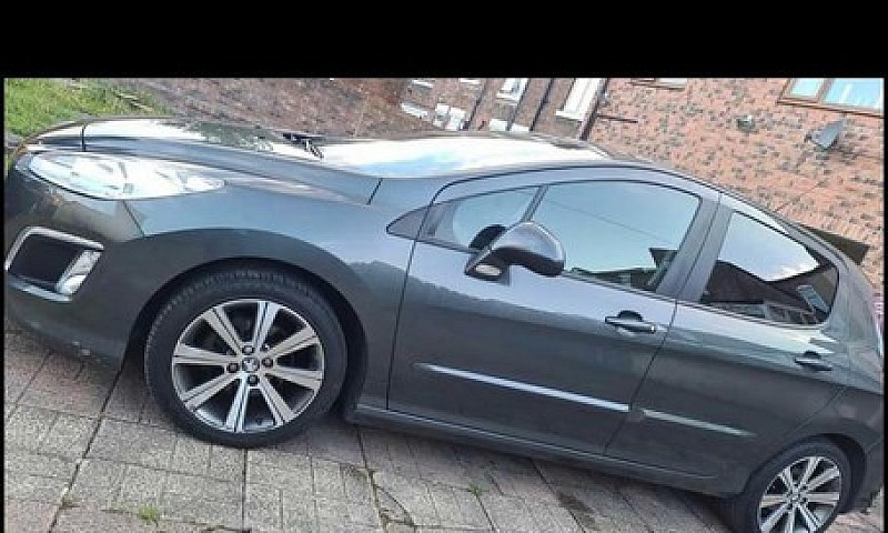2013 Grey Peugeot 30...