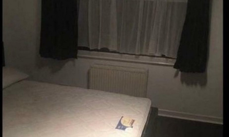 Double Room En-Suite...