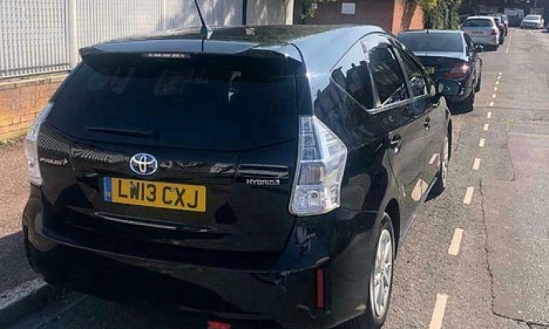 Toyota Prius Plus Hy...