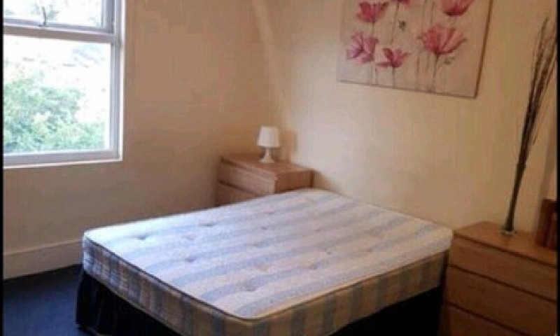 Spacious Double Room...