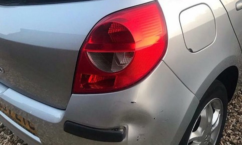 Renault Clio Dynamiq...