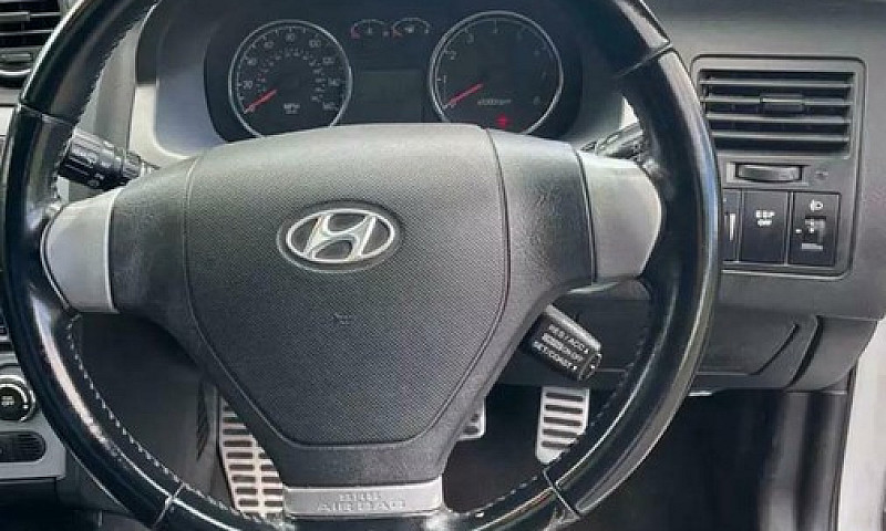 Hyundai Coupe, Only ...