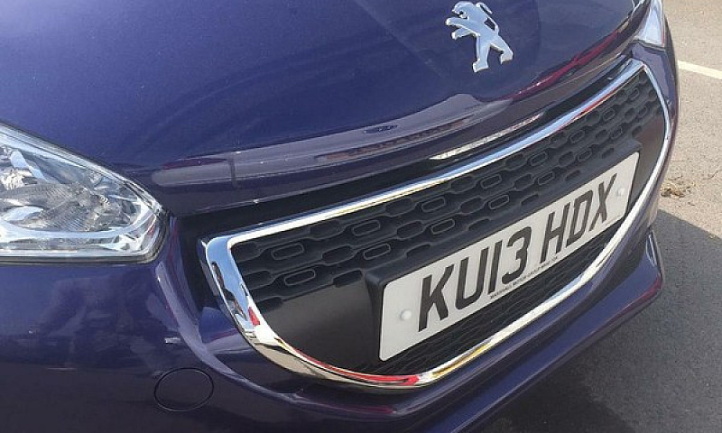 2013 Peugeot 208 Act...