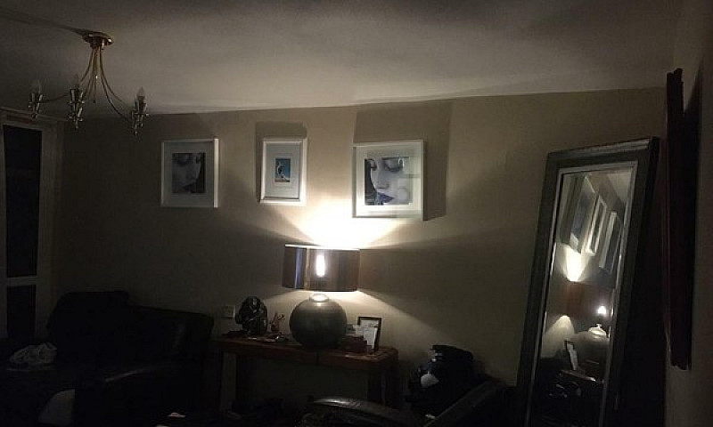 Large 1 Bedroom Flat...
