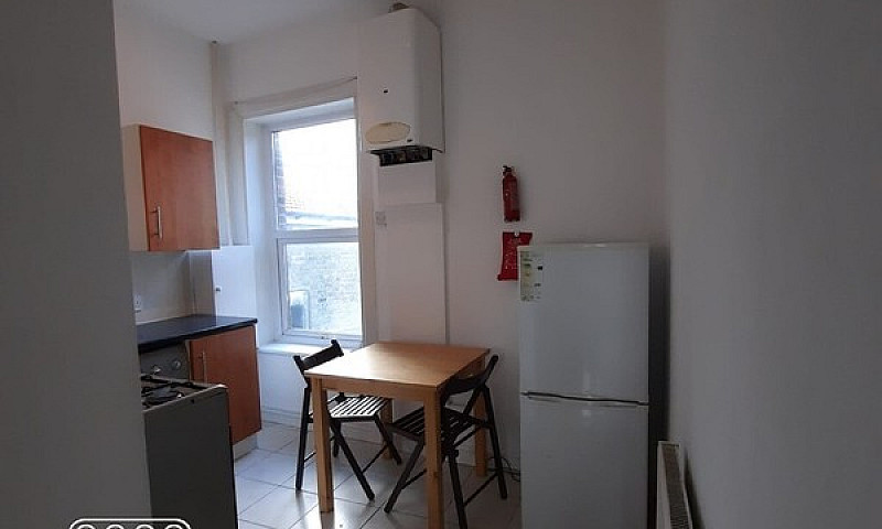 Spacious 1 Bed Flat ...