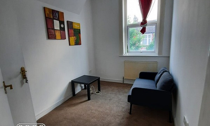 Spacious 1 Bed Flat ...