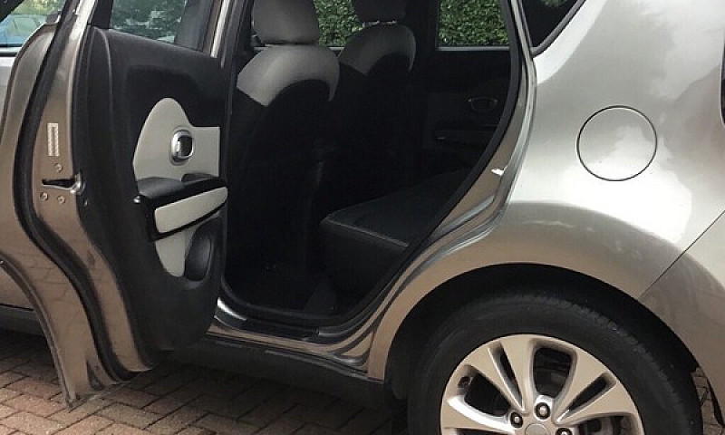Kia, Soul Connect Di...