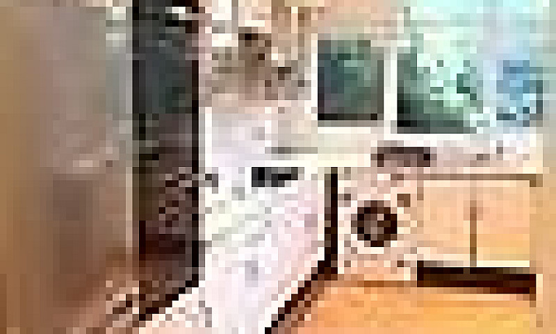 Double Bedroom To Re...