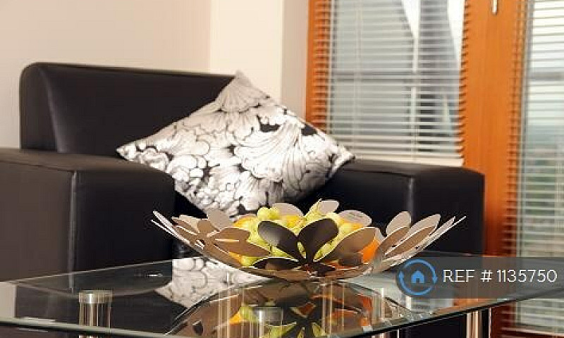 1 Bedroom Flat In Ic...