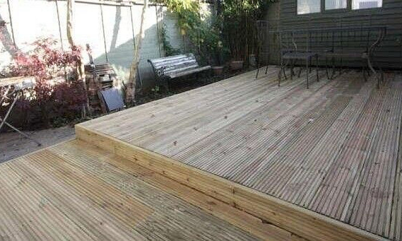 2 Bedroom House To R...