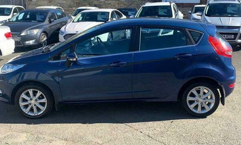 2009 09 Ford Fiesta ...