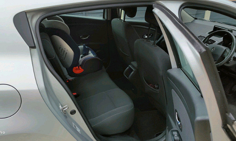 Renault Magane 1.6 ...