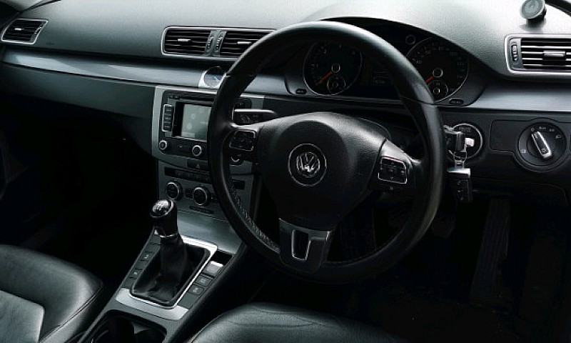 2014 Volkswagen Pass...