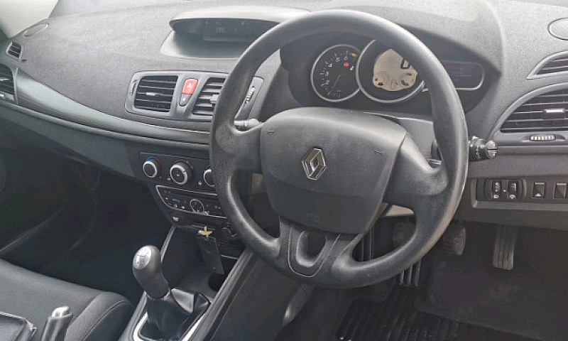 2010 Renault Megana ...