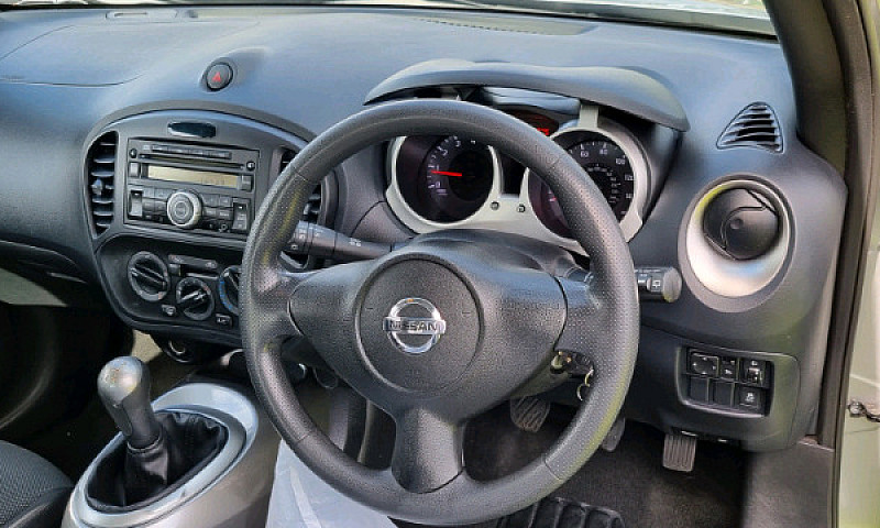 2011 Nissan Duke 1.6...