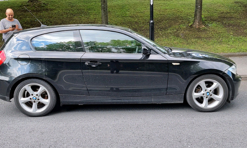 Bmw 116D Sport £30Ta...